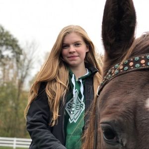 Meet your Posher, Isabella